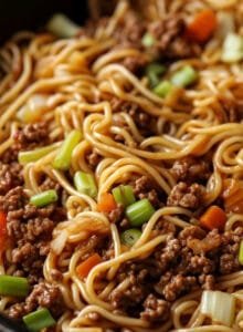 Slow Cooker Ground Beef Chow Mein