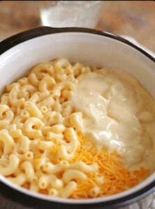 Crockpot Mac and Cheese