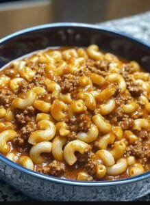 Slow Cooker Southern Style Goulash