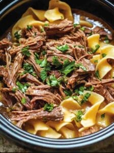 Slow Cooker Beef and Noodles Recipe