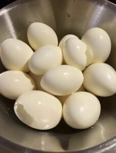 Mastering the Art of Perfectly Peeled Hard-Boiled Eggs