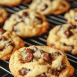 Amish-Style Apple and Cinnamon Baked Oatmeal