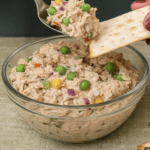 Delicious Garlic Herb Roasted Chicken and Potatoes Recipe – Easy Weeknight Dinner Idea