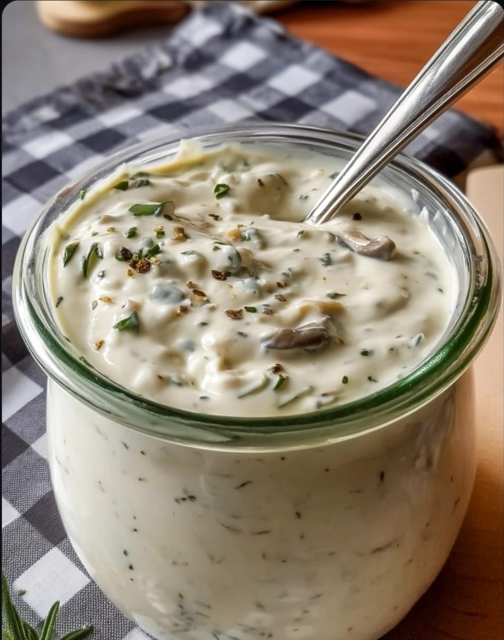 Whip Up a Creamy Homemade Ranch Dressing Delight in Minutes!