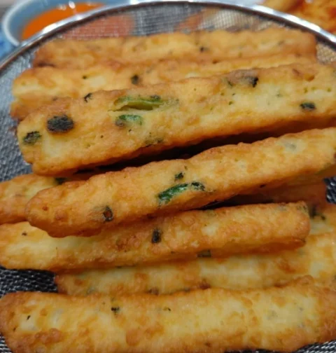 Baked Garlic Parmesan Fries Recipe Homemade Garlic Parmesan Fries Oven Best Parmesan Garlic Fries Recipe Garlic Parmesan P...