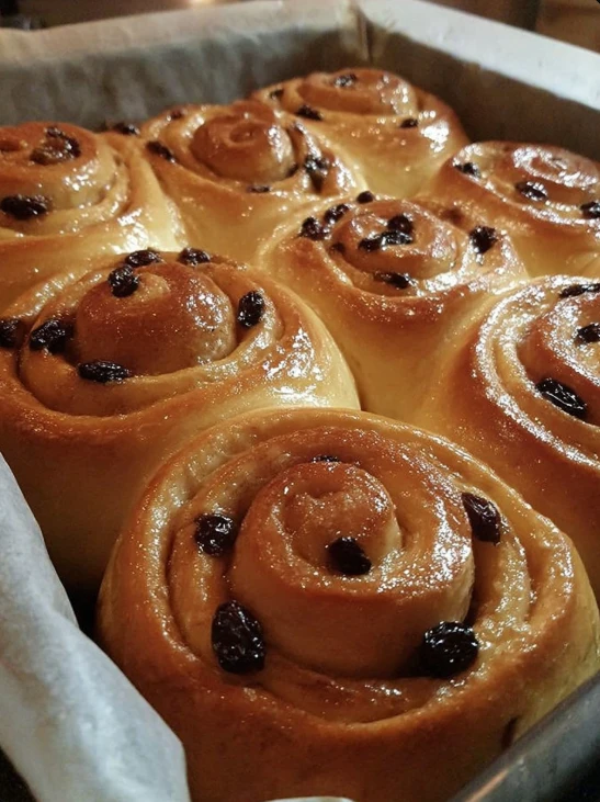 Grandma’s Cinnamon Buns