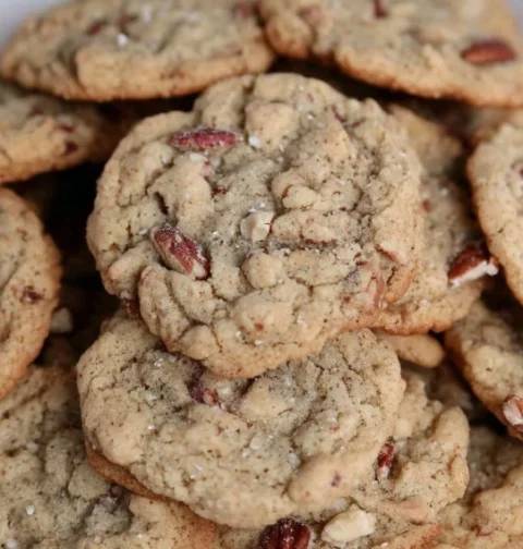 Best Toffee Pecan Cookie Recipe Homemade Toffee Pecan Cookies Buy Gluten-free Toffee Pecan Cookies Toffee Pecan Cookie Bak...