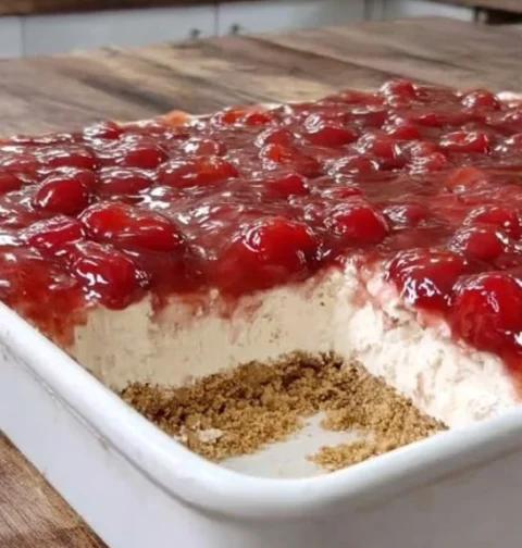 Classic Cherry Delight Recipe Best Cherry Delight Dessert Homemade Cherry Delight With Cream Cheese Classic Cherry Delight...