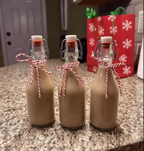 Decadent Cocoa Cream Liqueur Recipe Homemade Cocoa Cream Liqueur For Christmas Best Christmas Cream Liqueur Recipes Luxuri...