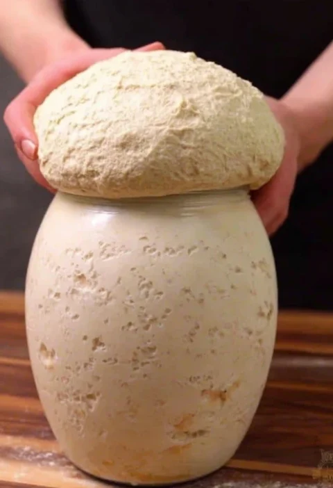 Easy Homemade Bread Recipe For Beginners Best Flour For Homemade Bread Homemade Bread Baking Tips Gluten-free Homemade Bre...