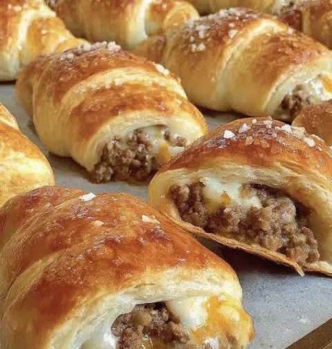 Easy Sausage Cream Cheese Crescents Recipe One-pan Sausage Crescents Busy Weeknights Quick Sausage Cream Cheese Dinner Ide...