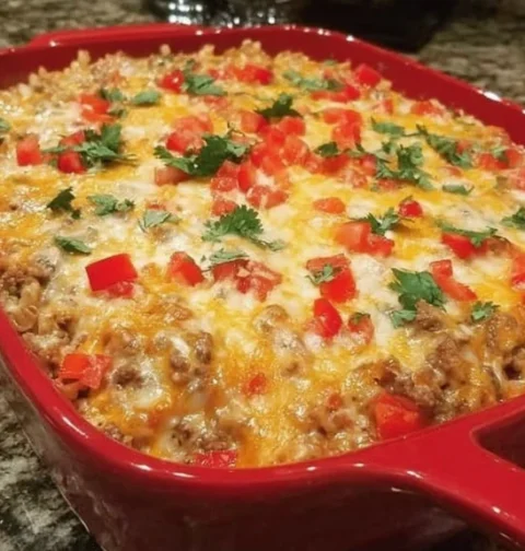 Easy Skillet Chicken Cauliflower Rice Recipe Low Carb Chicken Skillet With Cauliflower Keto Chicken Skillet With Cauliflow...