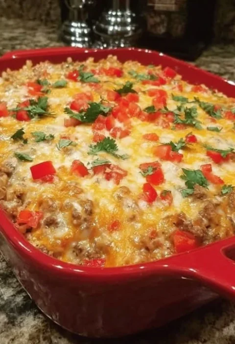 Easy Skillet Chicken Cauliflower Rice Recipe Low Carb Chicken Skillet With Cauliflower Keto Chicken Skillet With Cauliflow...