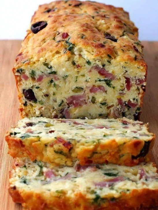 Olive, lamb Bacon and cheese Bread