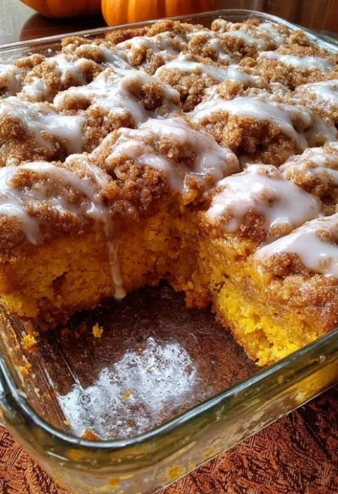 Pumpkin Spice Crumb Cake Recipe Easy Pumpkin Spice Crumb Cake Homemade Pumpkin Spice Crumb Cake Best Pumpkin Spice Crumb C...