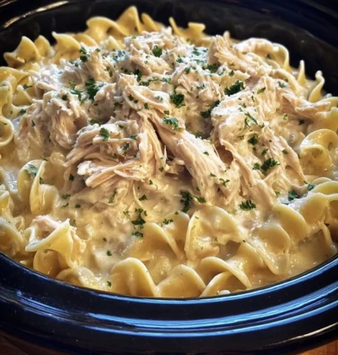Amish Chicken And Noodles Recipe Homemade Amish Chicken And Noodles Best Amish Chicken And Noodles Near Me How To Make Ami...