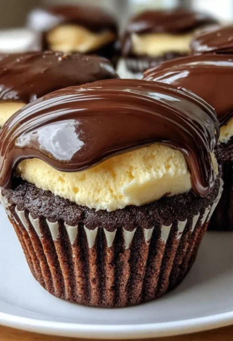 Aunt Millie’s Boston Cream Cupcakes Recipe Buy Aunt Millie’s Sunday-Style Cupcakes Online Best Boston Cream Cupcakes D...