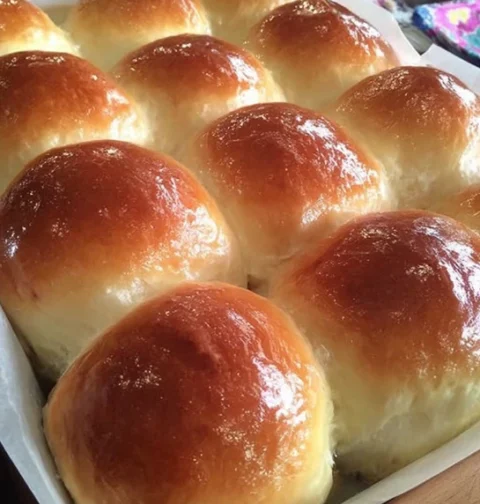 Best Buttery Soft Dinner Rolls Recipe Fluffy Homemade Dinner Rolls Easy Easy Soft Rolls For Family Dinners Perfect Fluffy ...