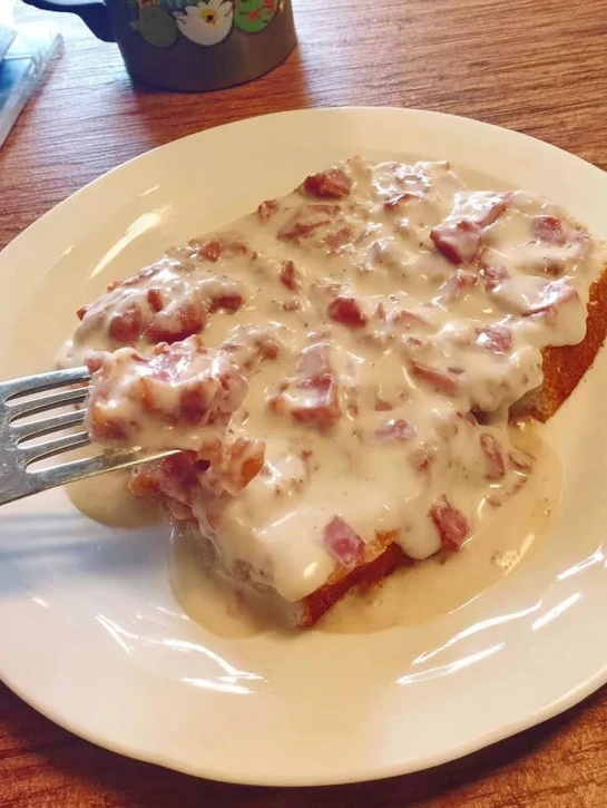 Best Creamed Chipped Beef Recipe Homemade Creamed Chipped Beef Toast Mom's Style Chipped Beef On Toast Easy Homestead Crea...