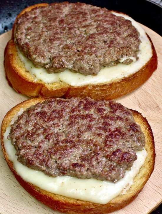 Best Homemade Patty Melt Recipe Secret Sauce For Patty Melt Gourmet Patty Melt Cooking Tips How To Make A Diner-style Patt...