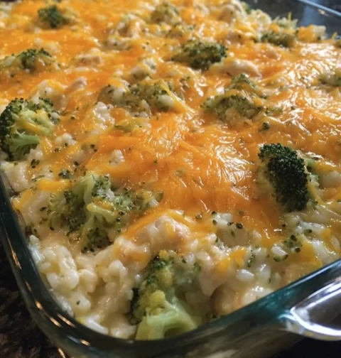Broccoli Rice Cheese Chicken Casserole Recipe Easy Broccoli Chicken Rice Casserole Best Cheese For Broccoli Chicken Casser...