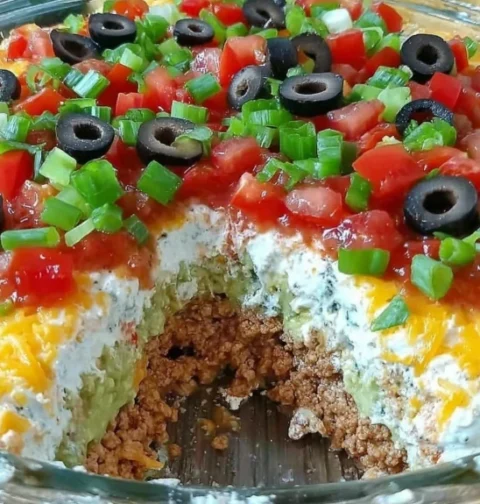 Easy 7-layer Taco Dip Recipe Best Cheese For 7-layer Taco Dip Vegetarian 7-layer Taco Dip Ideas 7-layer Taco Dip With Sour...
