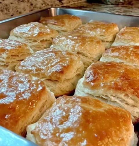Easy 7-up Biscuits Recipe Four Ingredient 7-up Biscuits No Fuss Biscuit Recipe Buttery 7-up Biscuits Homemade Simple 7-up ...
