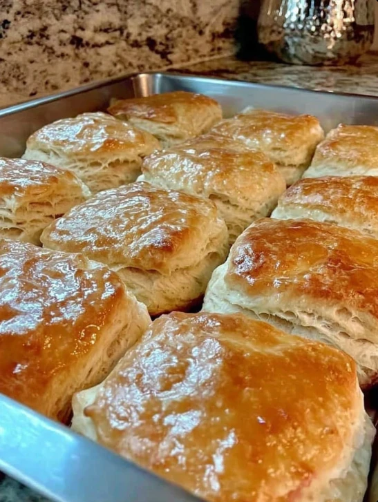 Easy 7-up Biscuits Recipe Four Ingredient 7-up Biscuits No Fuss Biscuit Recipe Buttery 7-up Biscuits Homemade Simple 7-up ...
