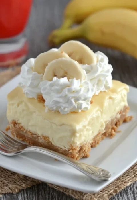 Easy Banana Cream Cheesecake Bars Recipe Homemade Banana Cream Cheesecake Squares Best Banana Cheesecake Bars With Cream C...