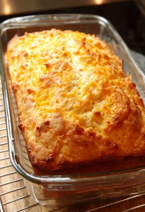 Easy Cheddar Cheese Bread Recipe No Knead Cheesy Bread Quick Cheddar Bread No Yeast Buttery Cheddar Quick Bread Simple Che...