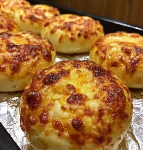 Easy Cheddar Cheese Rolls Recipe Homemade Cheddar Cheese Rolls Best Cheddar Cheese Rolls Online Cheddar Cheese Bread Rolls...