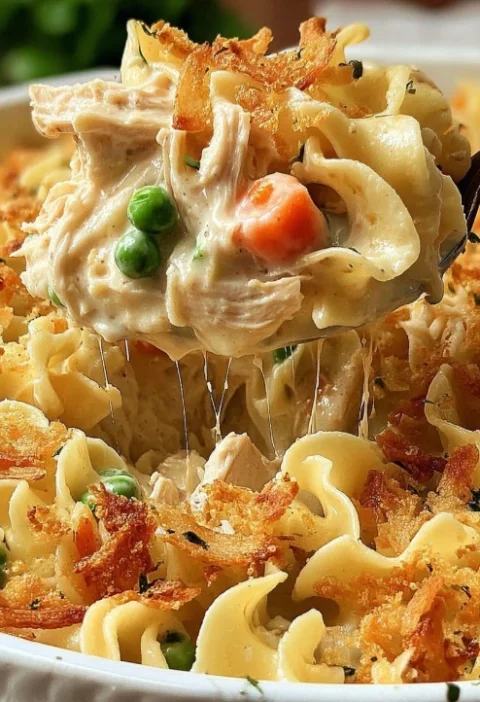 Easy Chicken Noodle Casserole Recipe Homemade Chicken Noodle Casserole Best Chicken Noodle Casserole Ideas Quick Chicken N...