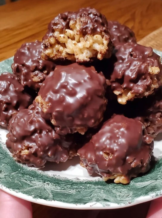 Easy Chocolate Rice Krispie Balls Recipe No Bake Chocolate Rice Krispie Balls Vegan Chocolate Rice Krispie Balls Recipe Gl...