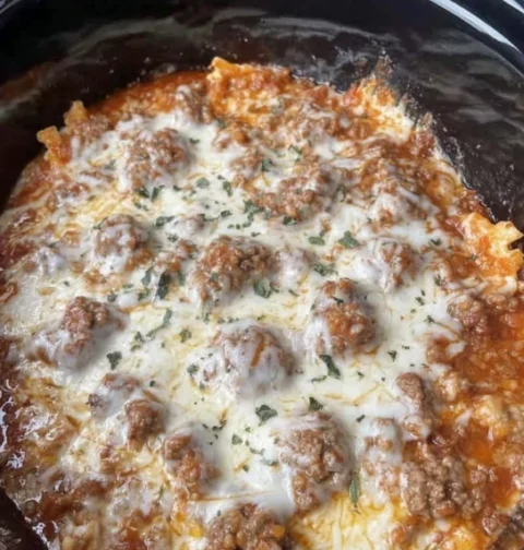 Easy Crockpot Lasagna Recipe For Weeknights One-pot Lasagna Crockpot Meal Prep Quick Family Dinner Crockpot Lasagna Health...