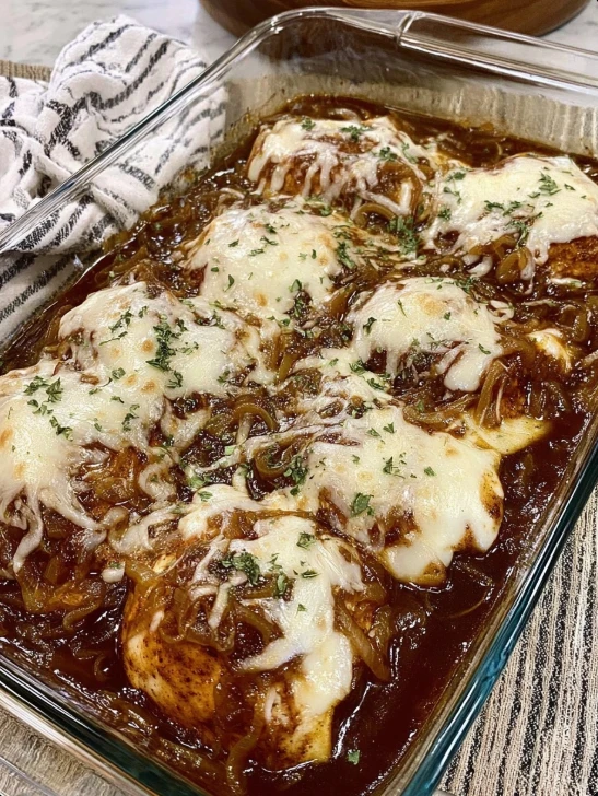 Easy French Onion Chicken Bake Recipe How To Make French Onion Chicken Bake Best Cheese For French Onion Chicken Bake Low ...