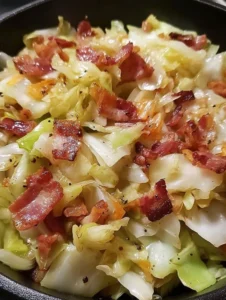 FRIED CABBAGE (WITH BACON, ONION, AND GARLIC)