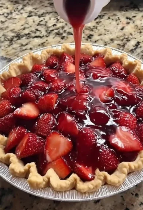 Easy Homemade Strawberry Shortcake Ice Cream Cake Recipe Best Strawberry Shortcake Ice Cream Cake Tutorial DIY Strawberry ...