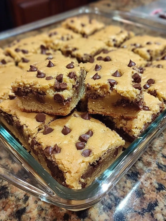 Lazy Chocolate Chip Cookie Bars