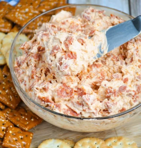 Easy Pepperoni Cream Cheese Spread Recipe Creamy Pepperoni Cheese Dip For Parties Best Pepperoni Cream Cheese Appetizer Ho...
