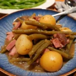 SLOW COOKER CUBE STEAKS WITH GRAVY