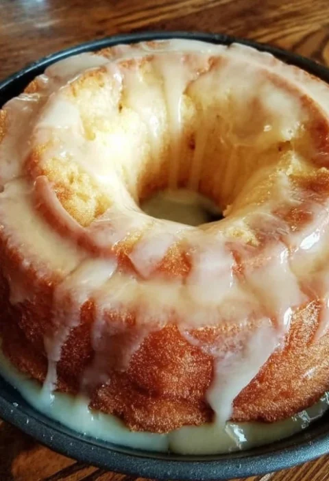 Southern-Style Salted Caramel Cake Recipe Kentucky Butter Cake With Caramel Icing Best Southern Dessert Recipes For Partie...