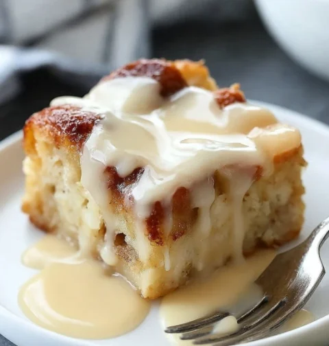 Best Classic Bread Pudding Recipe Easy Vanilla Custard Bread Pudding Homemade Bread Pudding With Custard Traditional Bread...