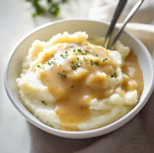 Perfect Mashed Potatoes and Gravy Recipe