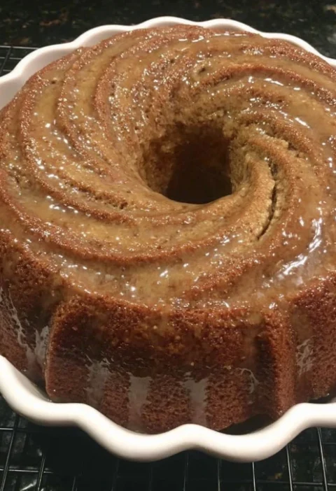 Oldfashioned Churchsupper Crack Cake