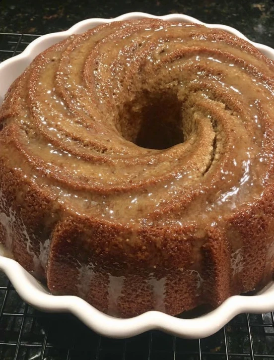 Oldfashioned Churchsupper Crack Cake