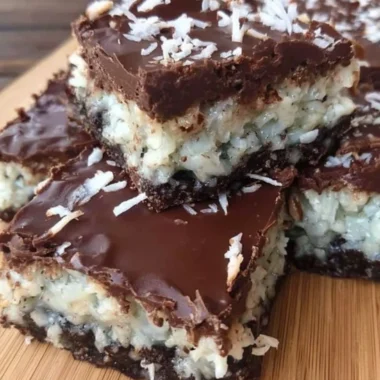 Oldfashioned Family Mounds Cake