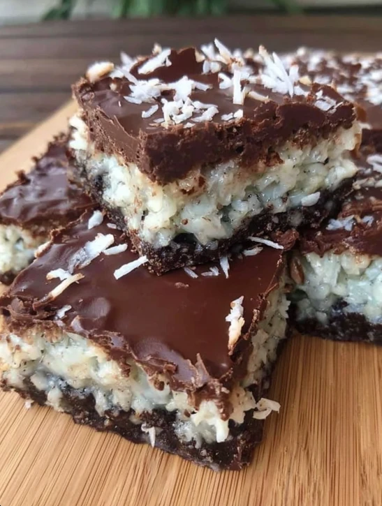 Oldfashioned Family Mounds Cake