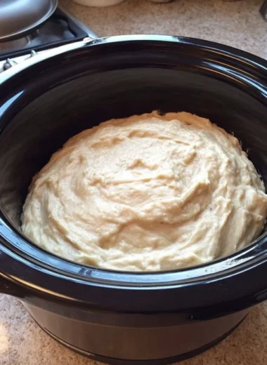 Slow Cooker 2ingredient Beer Bread