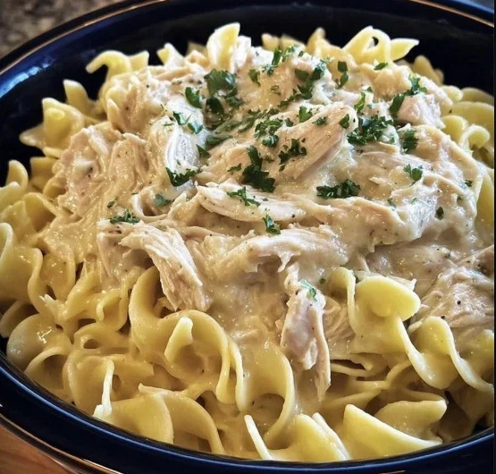 Slow Cooker Amish Chicken Noodles