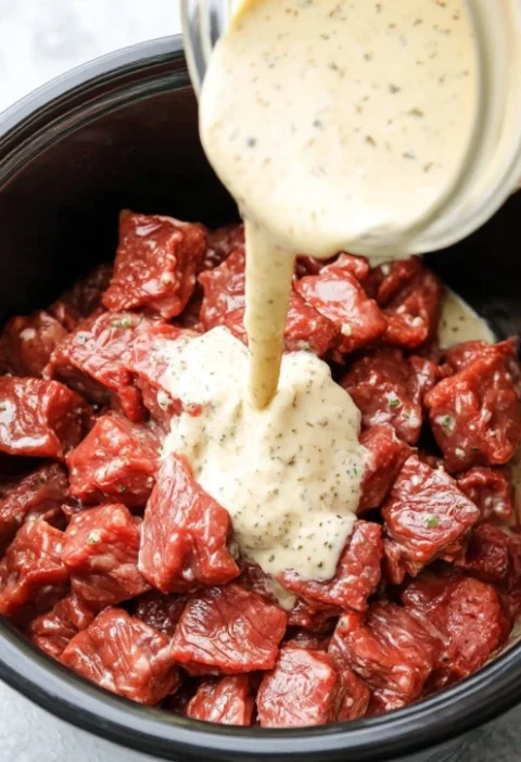 3ingredient Slow Cooker Creamy Beef Mushroom Tips